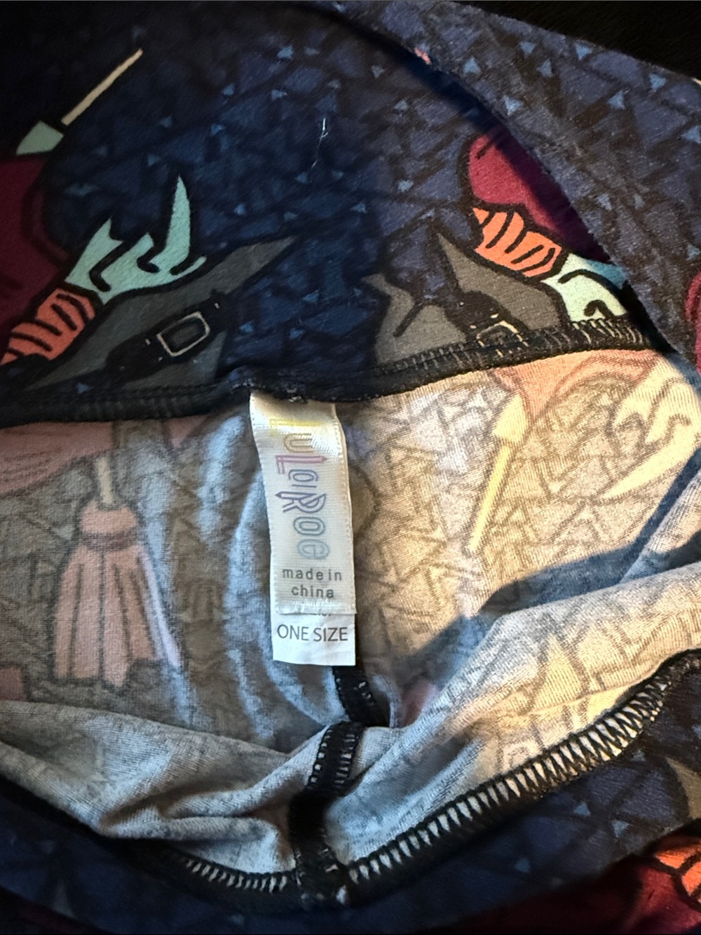 LuLaRoe Halloween Colorful Witch Print leggings - Picture 2 of 2